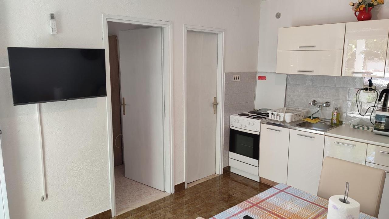 Apartmani Vinko Bol Ngoại thất bức ảnh